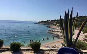 Villa Lorenta Apartments